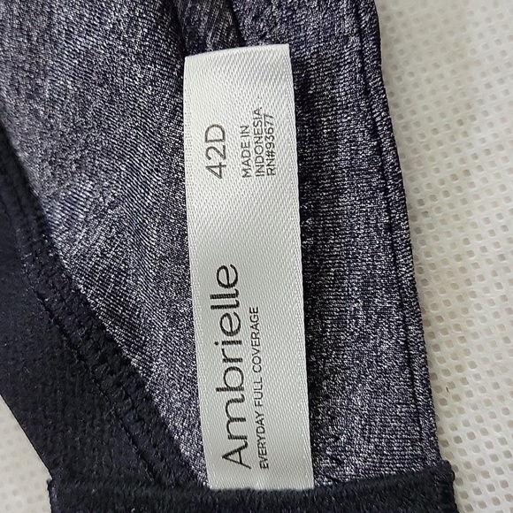 Ambrielle Gray Wireless Bra Size 42 - Picture 4 of 7
